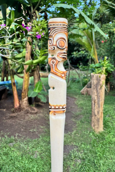 Tiki Hair Pick