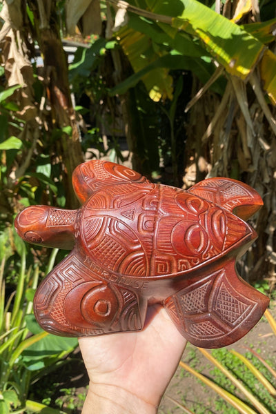 Turtle (Honu) - Cannibal Art