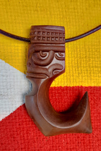 Metau Tiki Etua (Tiki's hook)