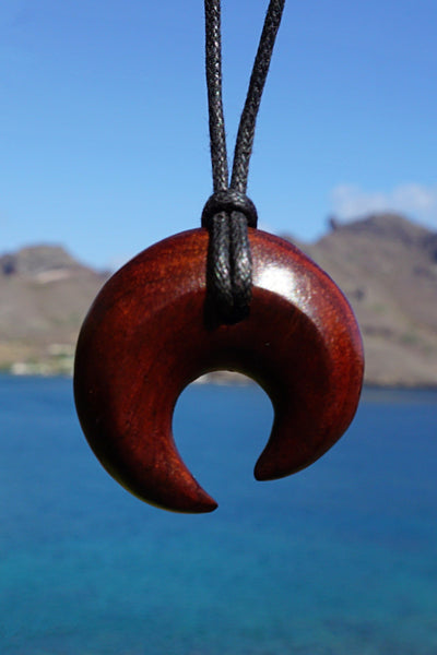 Mohotane necklace_Nuku Hiva_rosewood