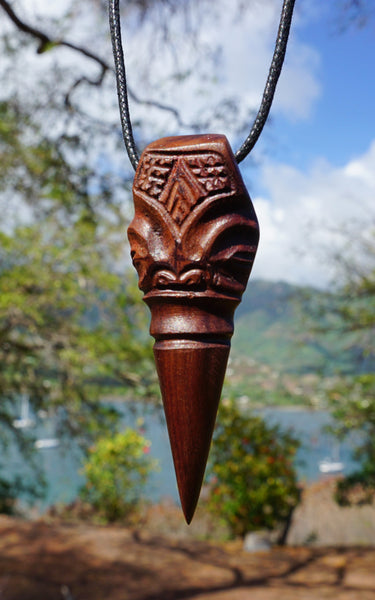 Marquesan wooden pendant_Taa Koi 2