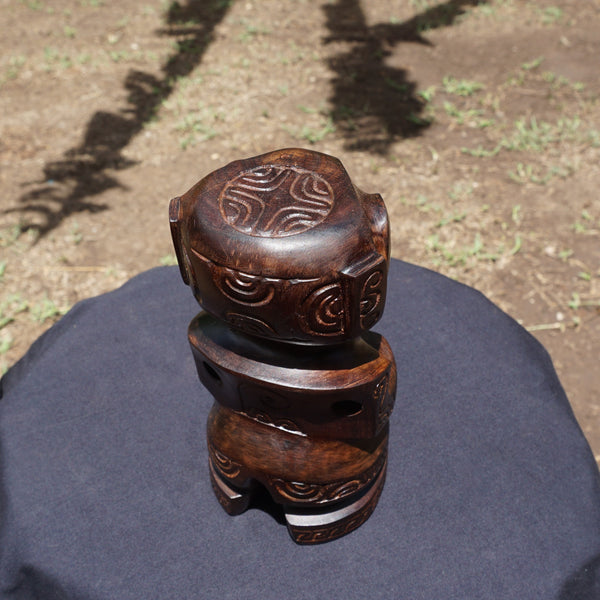 Marquesan tiki statue