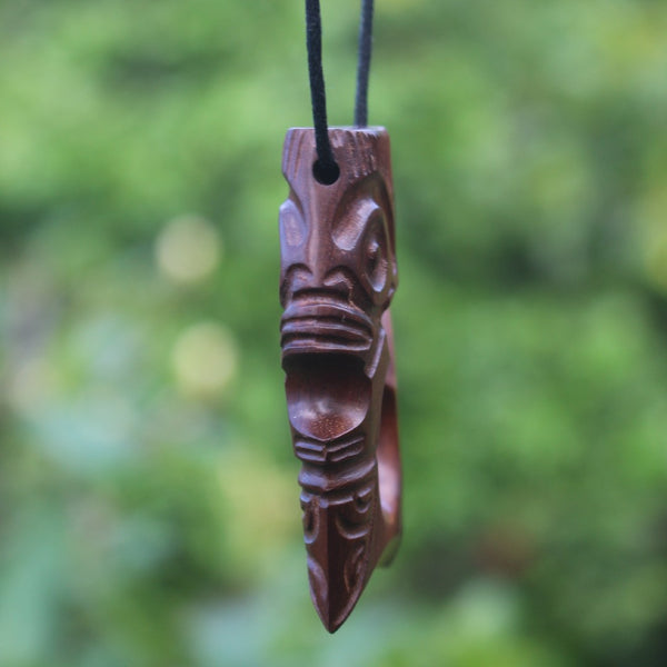 Metau Tiki Etua (Tiki's hook)