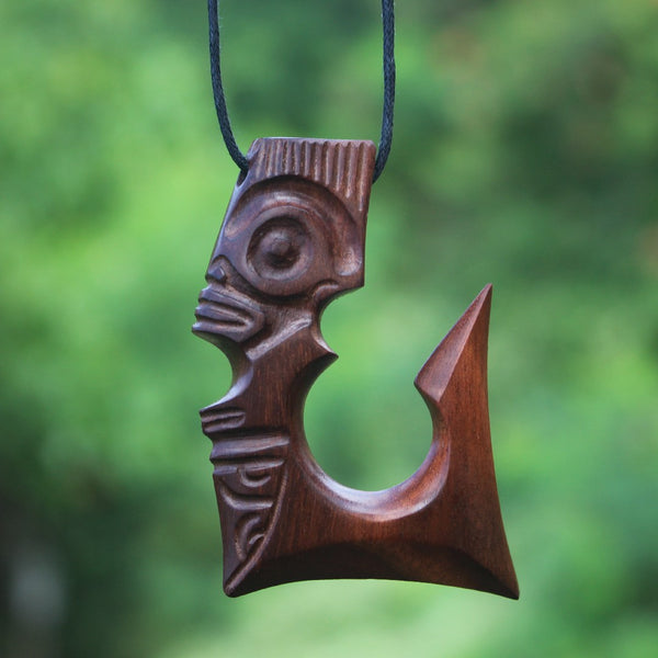 Metau Tiki Etua (Tiki's hook)