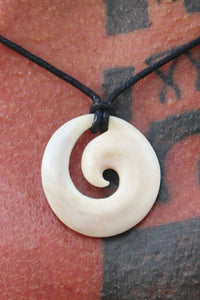 Koata (Spiral necklace)