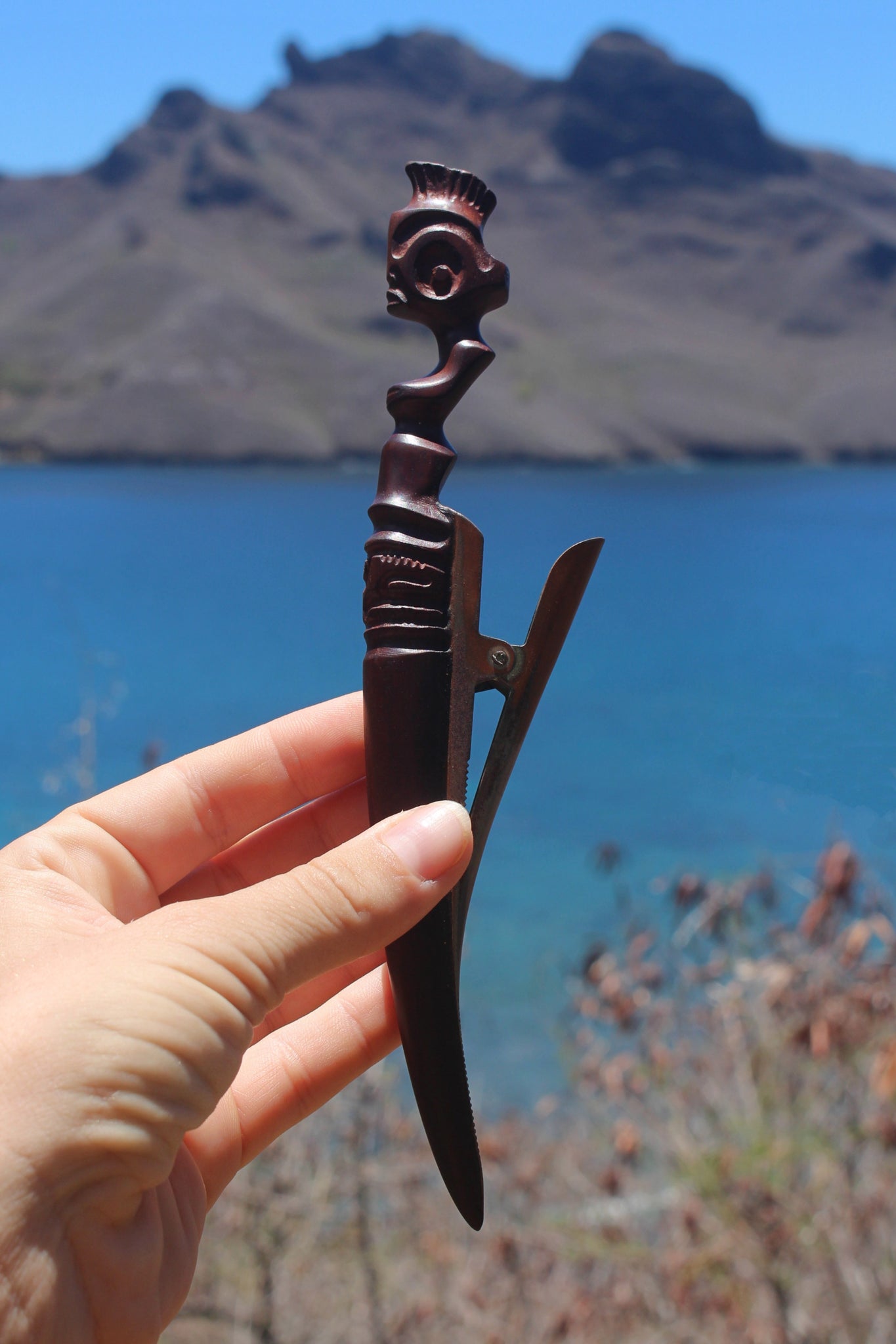 Tiki hair clip