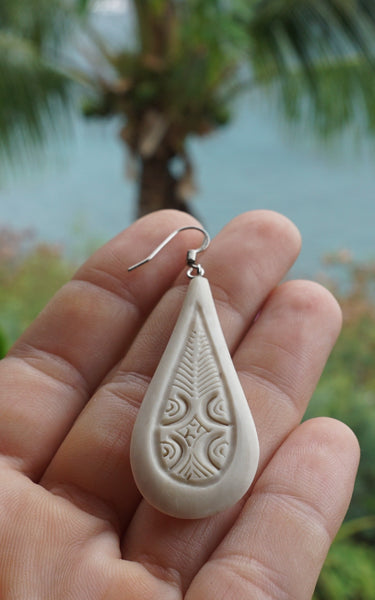 Nuku Hiva earrings