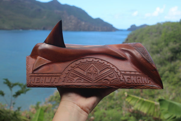 Henua Enana Matake (Hammerhead shark) - Cannibal Art