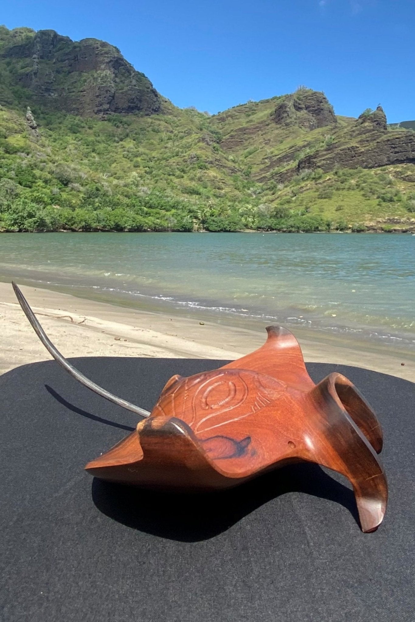Marquesan manta ray – Cannibal Art