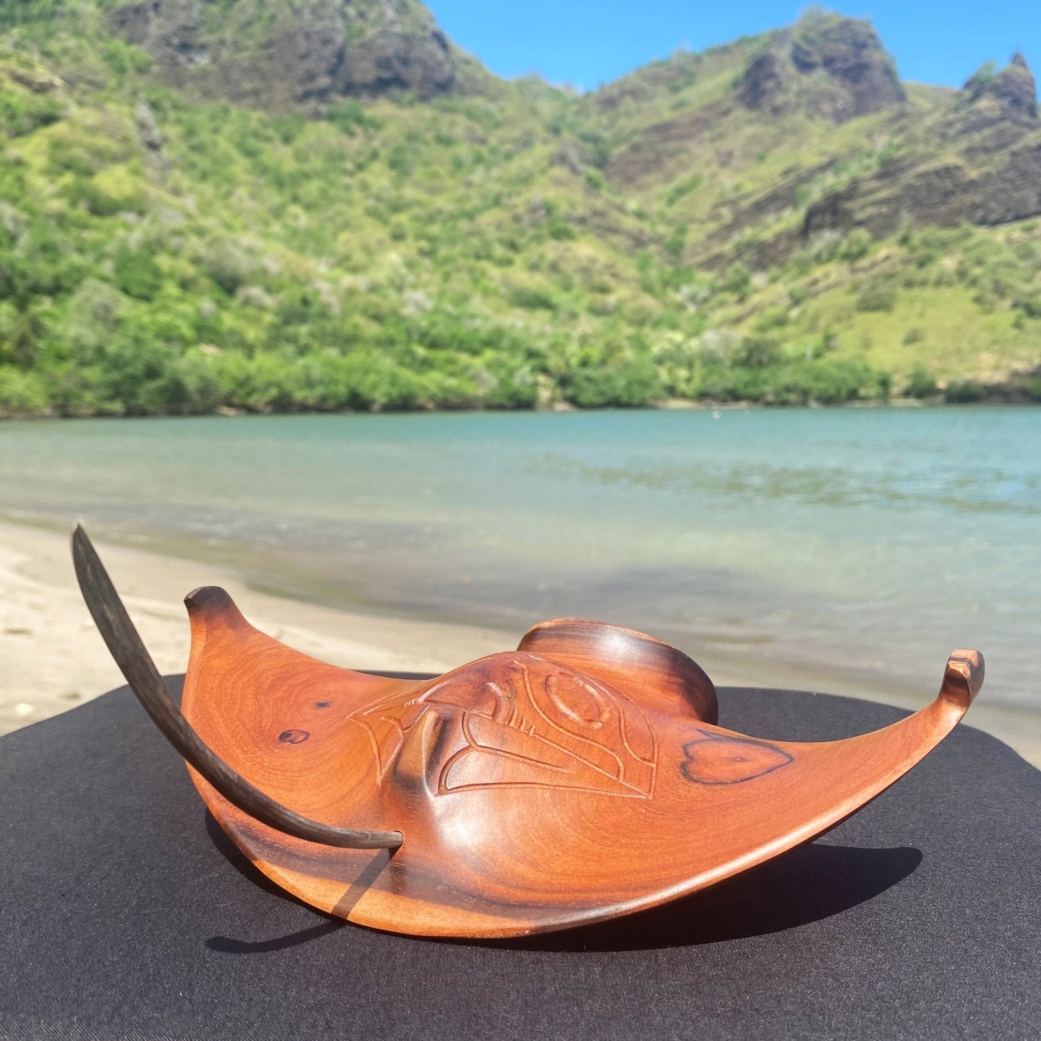 Marquesan manta ray – Cannibal Art