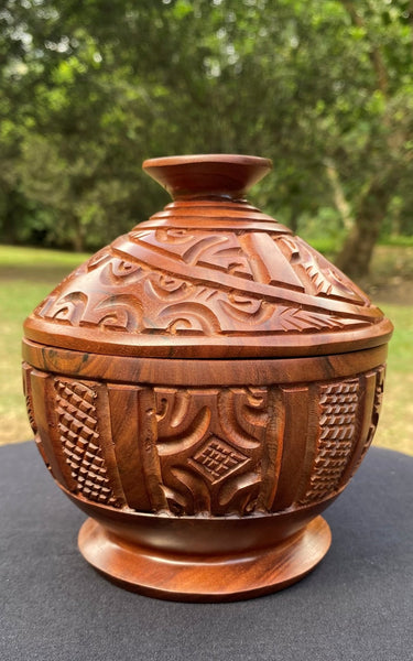 Marquesan Treasure Box - Cannibal Art