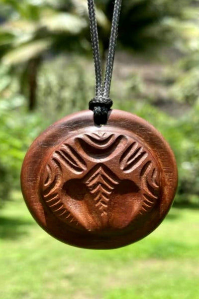 marquesan_bird_necklace