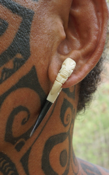 Marquesan earrings carved in horn and cows bone