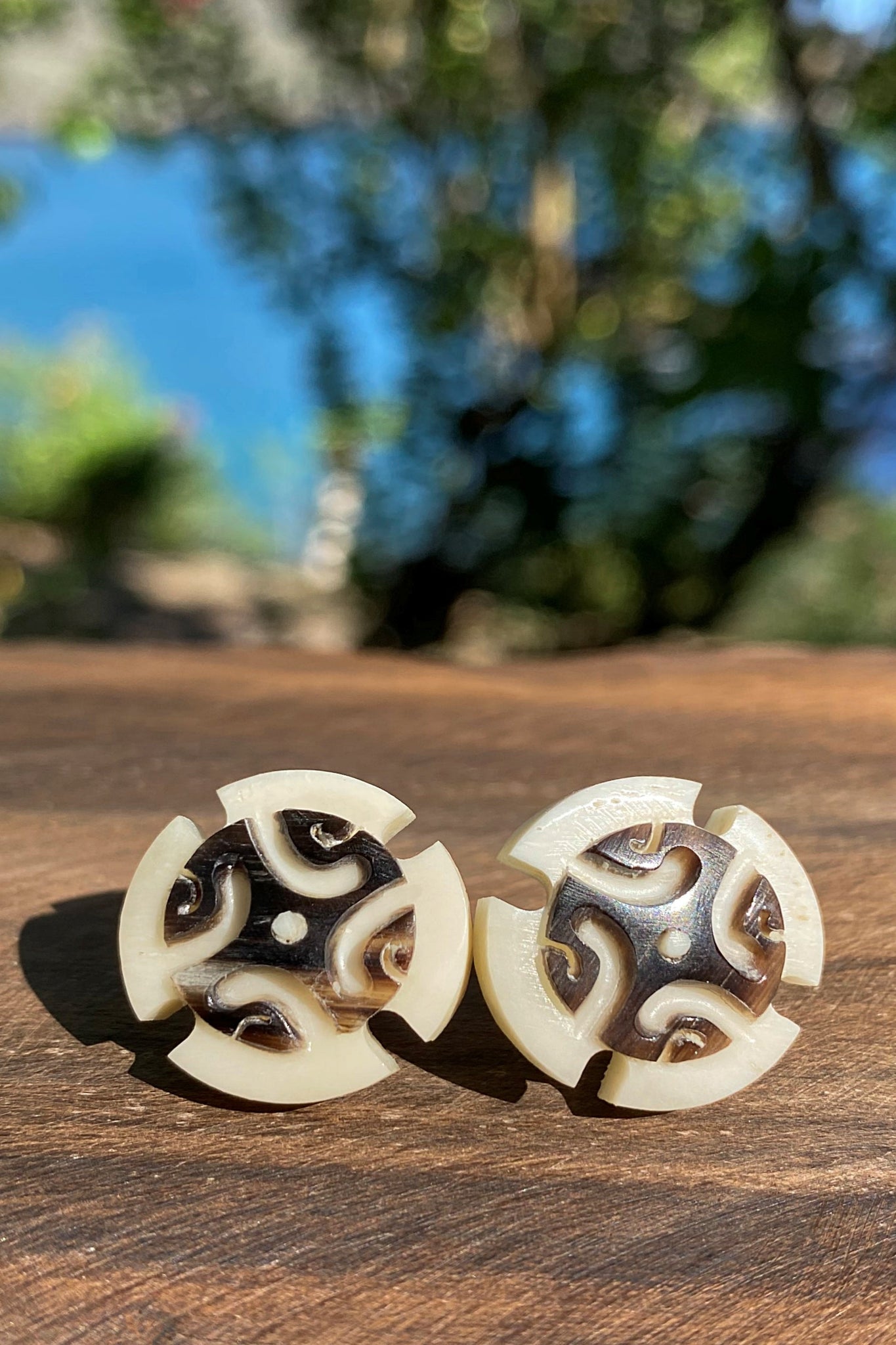 Marquesan peka earrings