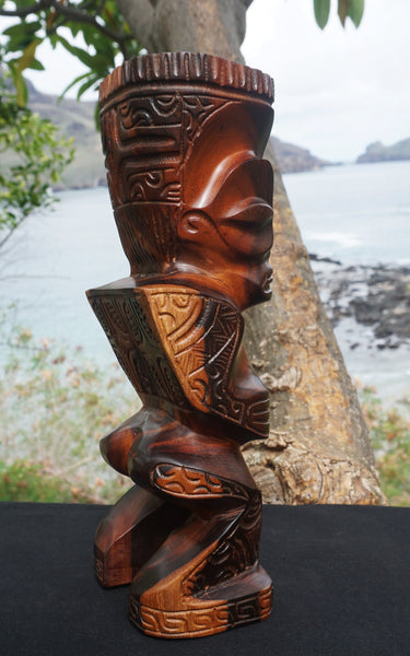Marquesan tiki wooden sculpture
