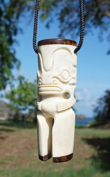 Tiki Tuhuka necklace - Cannibal Art