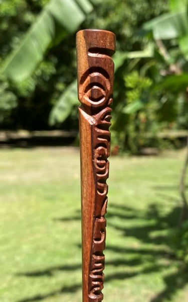 Tiki hair pick